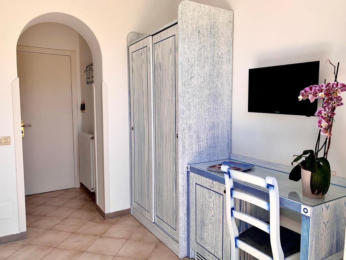 Resort Villa Flavio Casamicciola Terme Екстериор снимка