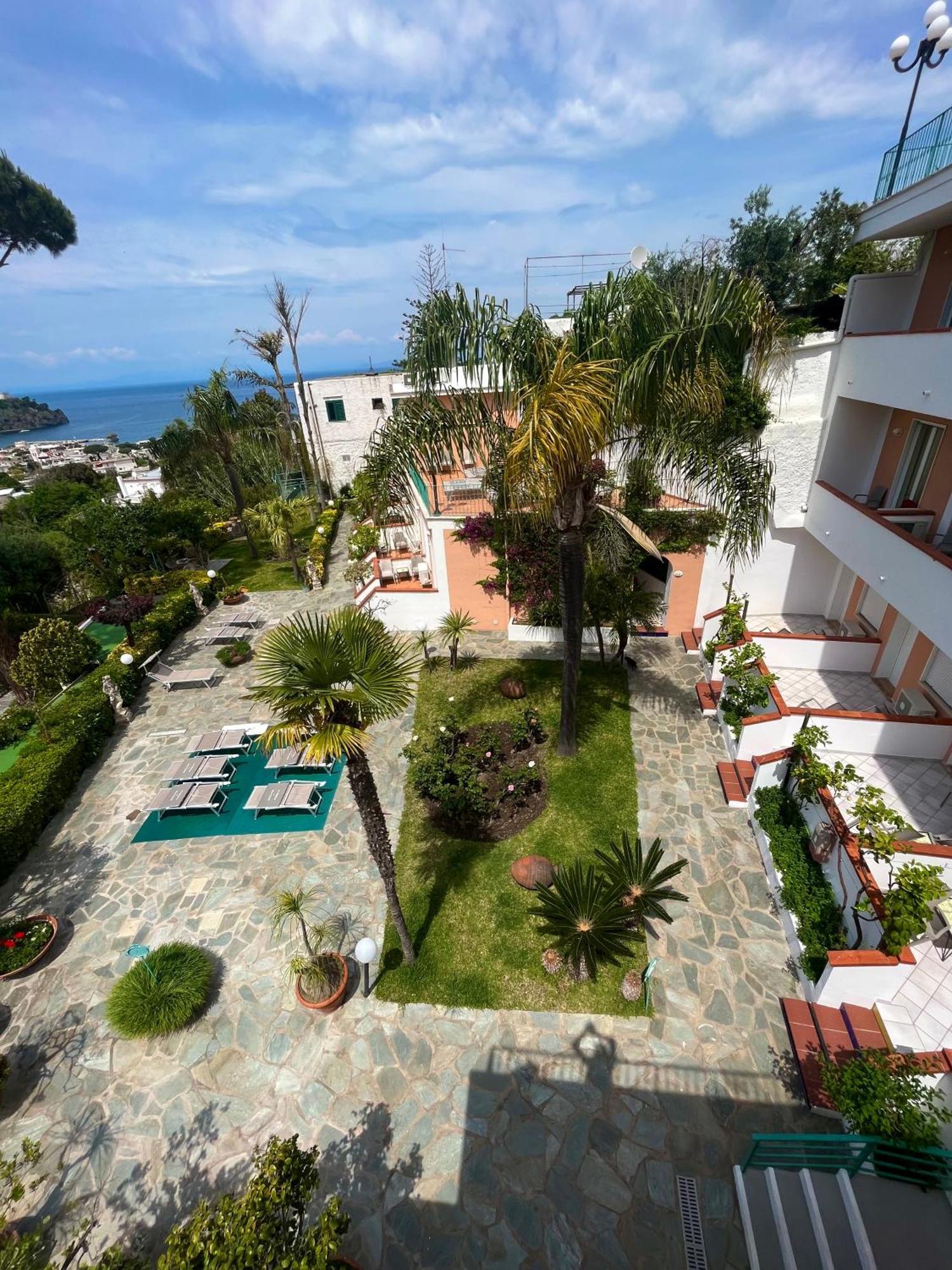 Resort Villa Flavio Casamicciola Terme Екстериор снимка