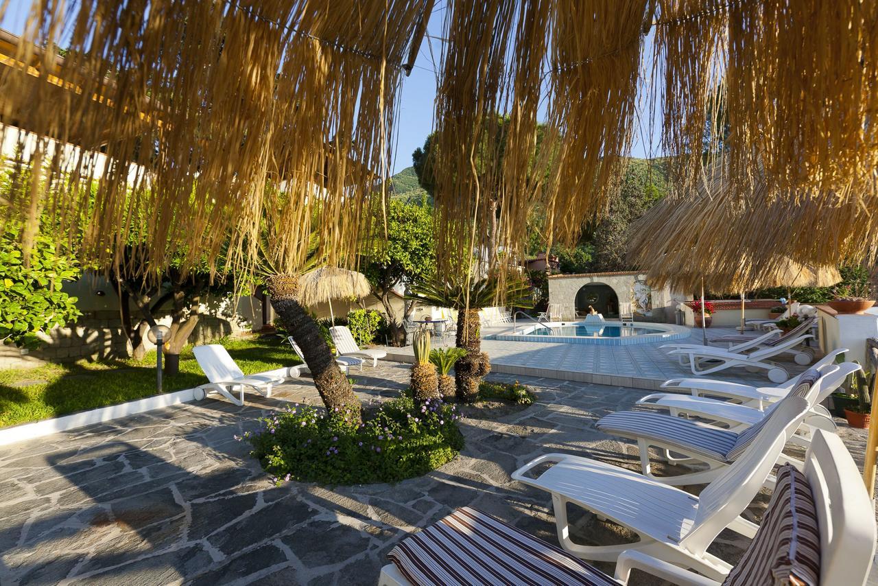 Resort Villa Flavio Casamicciola Terme Екстериор снимка
