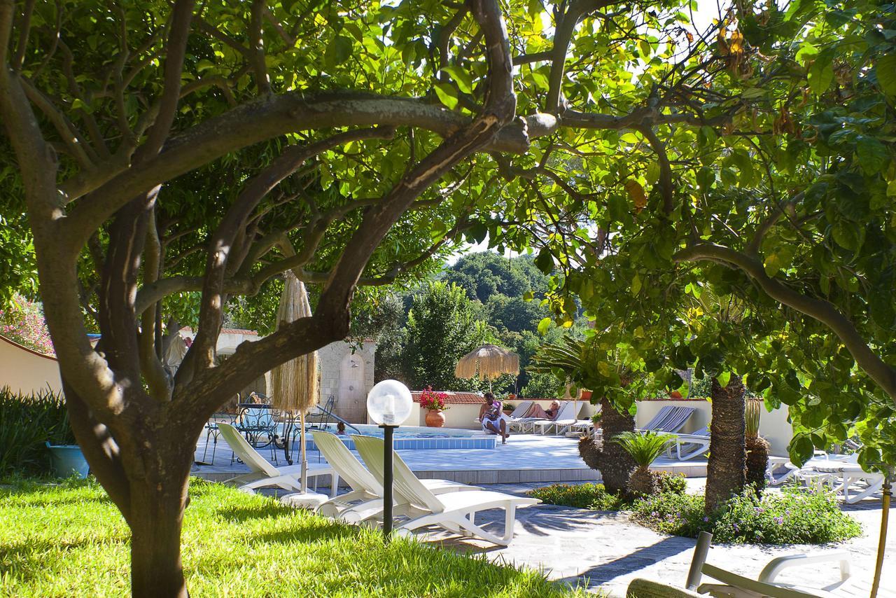 Resort Villa Flavio Casamicciola Terme Екстериор снимка