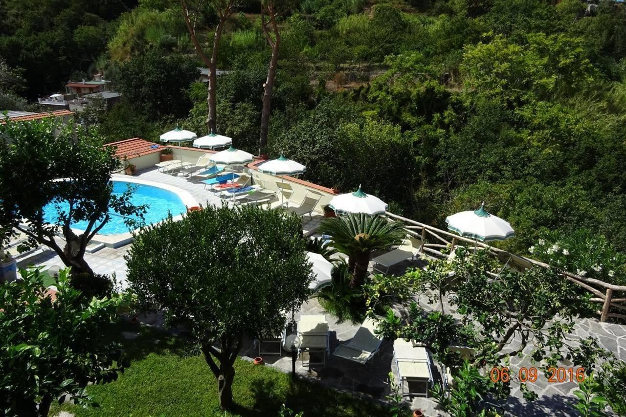 Resort Villa Flavio Casamicciola Terme Екстериор снимка